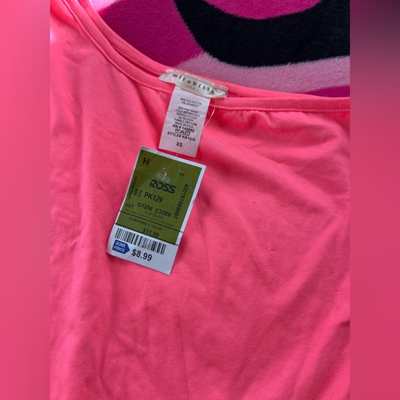 One shoulder bodysuit bnwt💖💕💖💕 - Picture 2 of 3